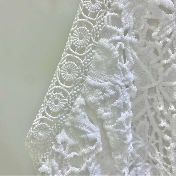 NWT DO+BE Designer White Lace Halter Neck Crop Top - Picture 7 of 9